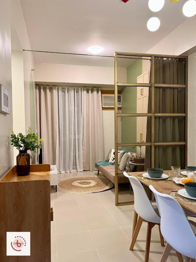 Jhezzstuffs Staycation Iloilo City Kültér fotó