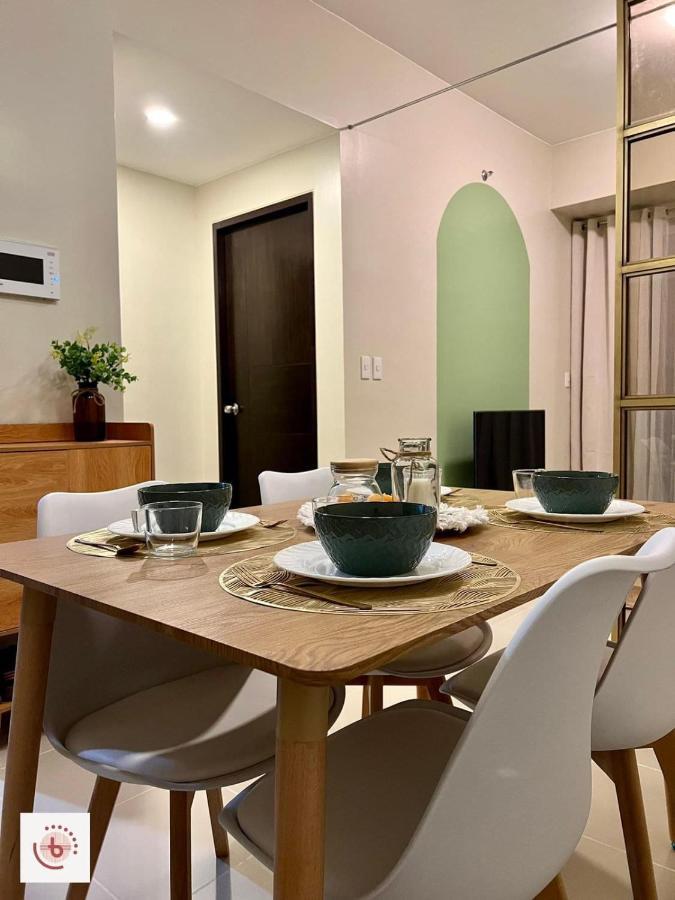Jhezzstuffs Staycation Iloilo City Kültér fotó