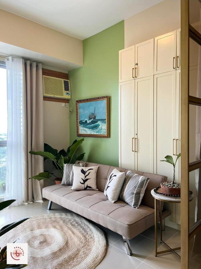 Jhezzstuffs Staycation Iloilo City Kültér fotó