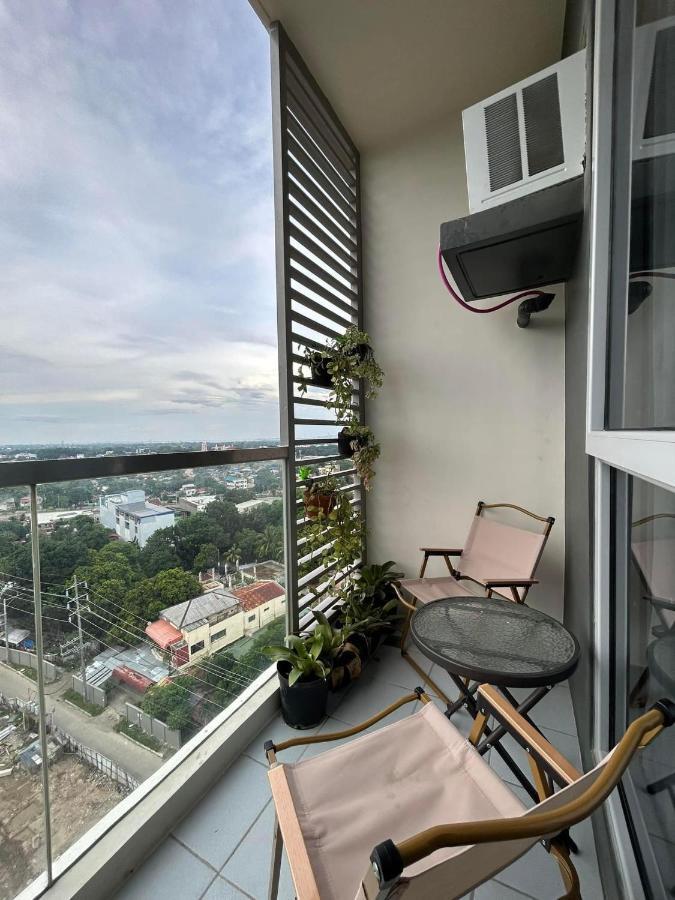 Jhezzstuffs Staycation Iloilo City Kültér fotó